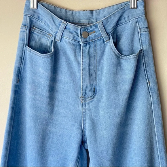 SHEIN Women Sz 2/XS Frenchy High Waist Jeans Relaxed Fit Straight Leg Light Wash - Picture 6 of 12